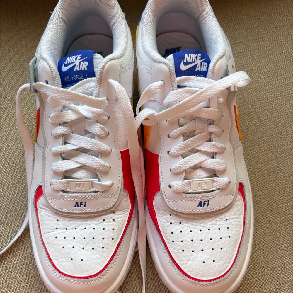Women’s Nike shoes
